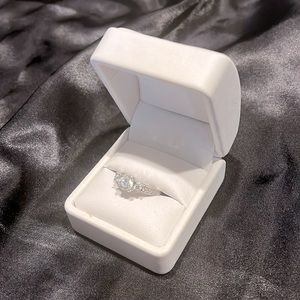 False diamond costume jewelry ring